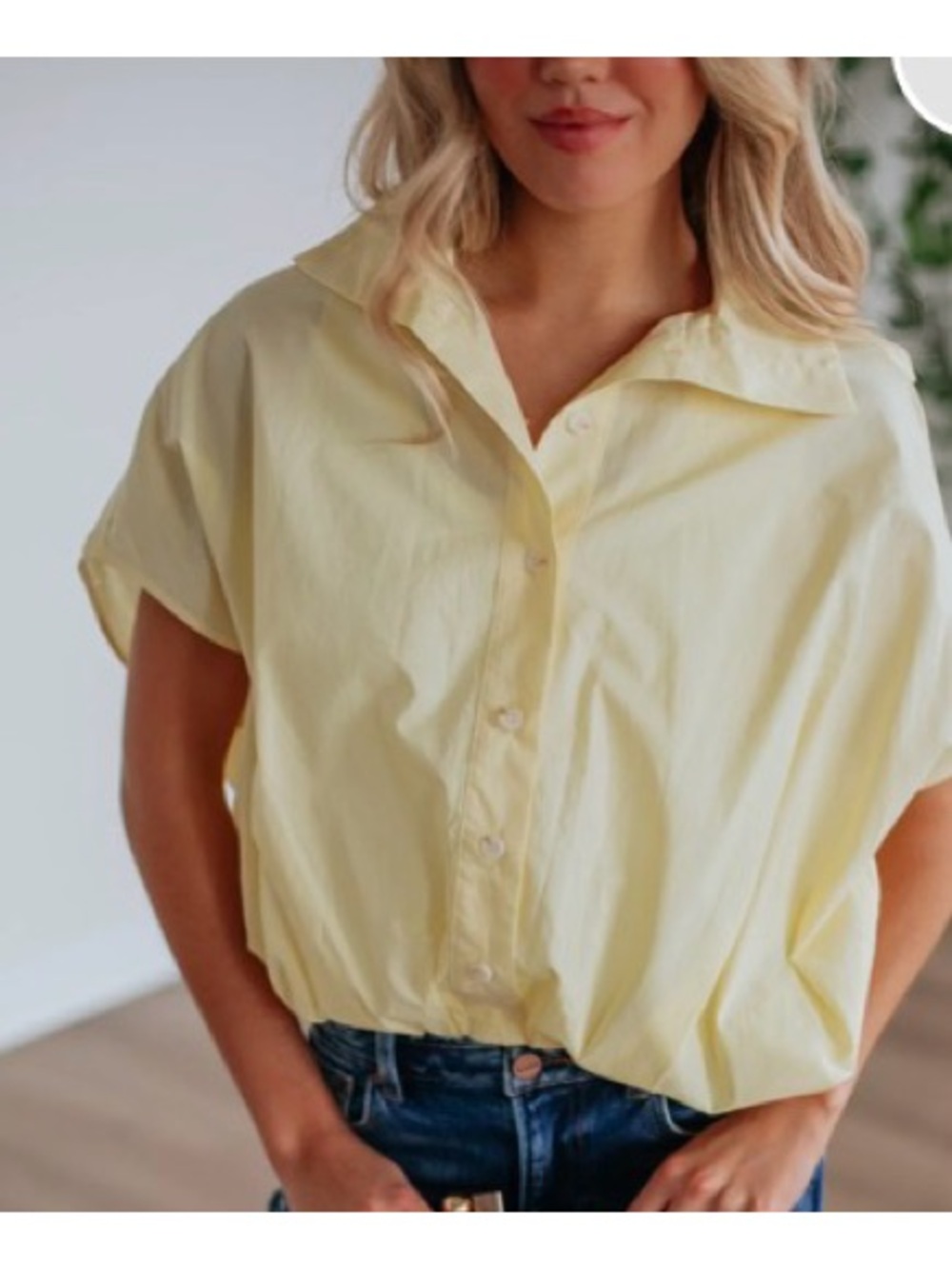 Light Yellow Short-Sleeve Button Front Bubble Hem Top